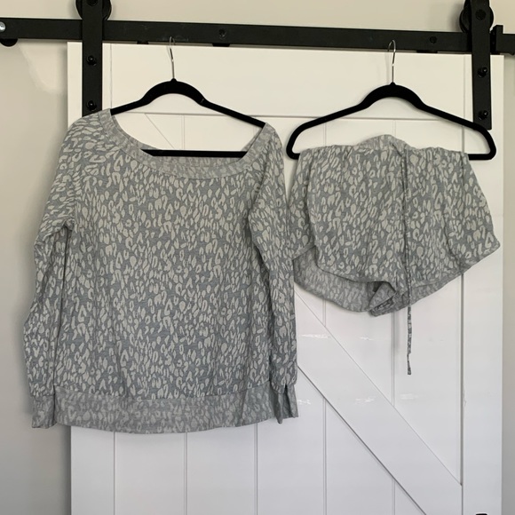 Kittenish Gigi grey leopard lounge set, size S. Never worn! - Picture 4 of 4